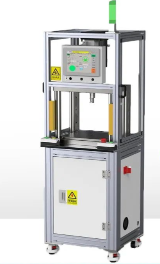 四柱精密伺服壓力機：智能制造的新星